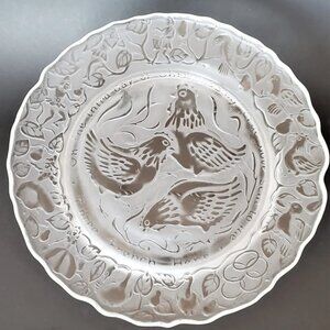 Three French Hens 1972 Imperial Glass Corporation frosted glass plate/Christmas